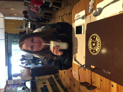 Looking for fun travelers to explore the world