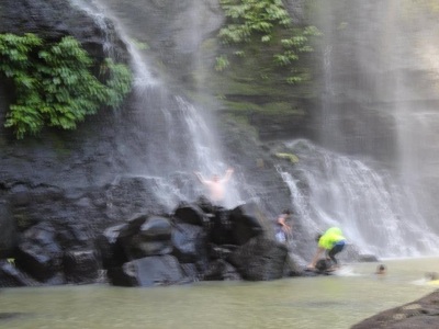 Hulugan Fall, Laguna